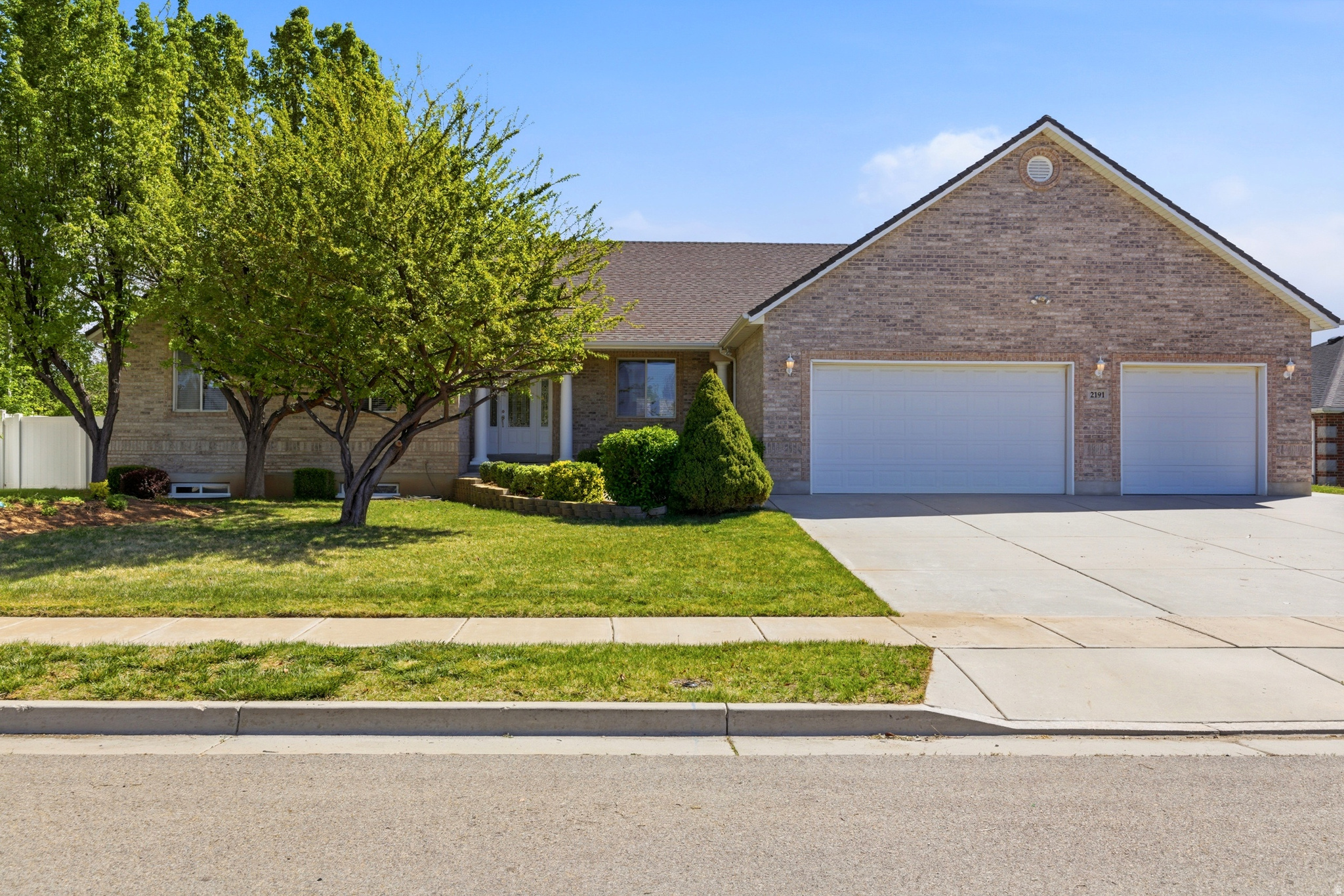 BROOKSHIRE - Residential