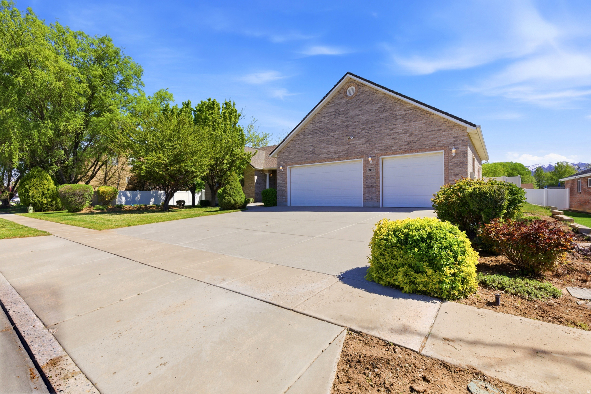 BROOKSHIRE - Residential