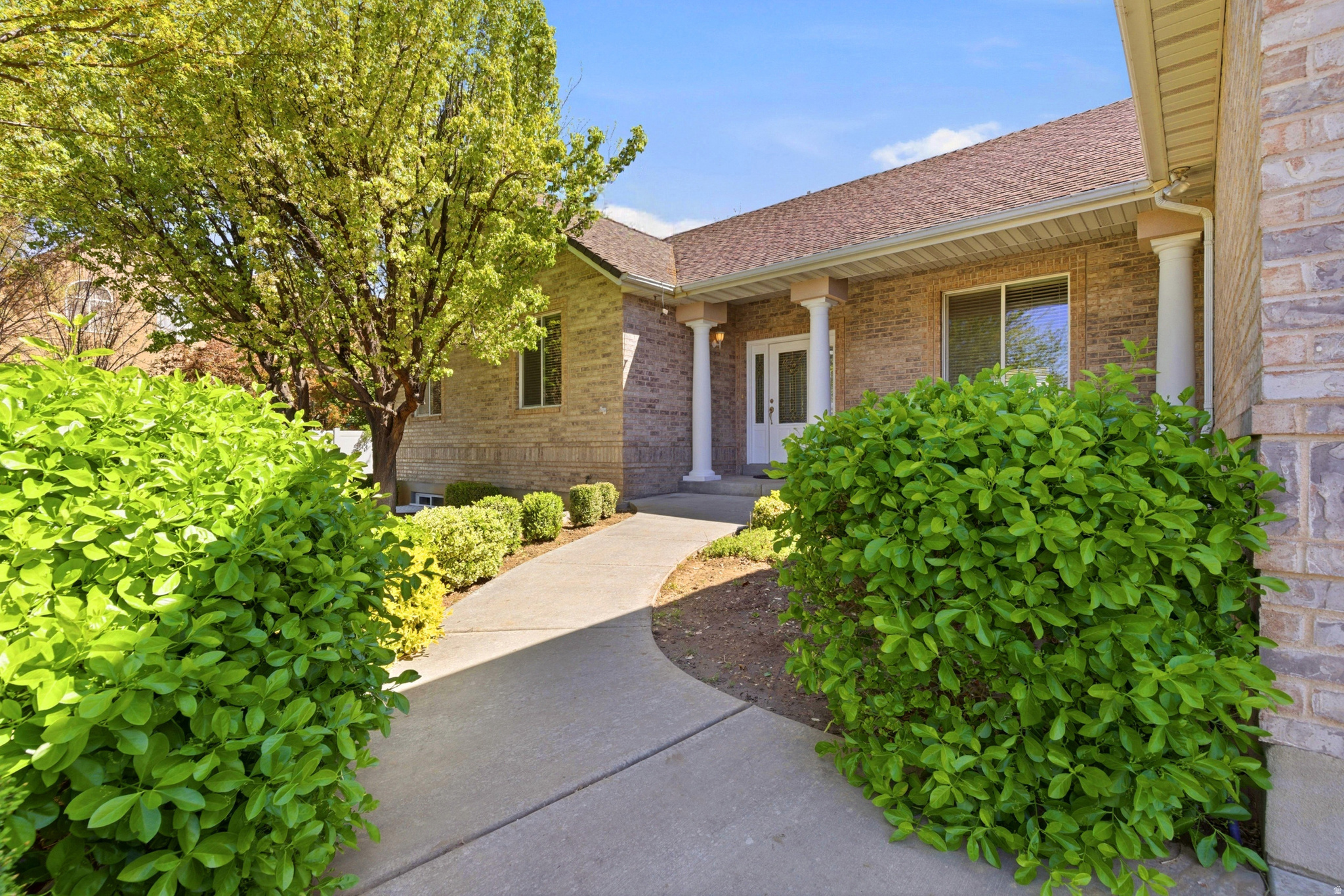 BROOKSHIRE - Residential