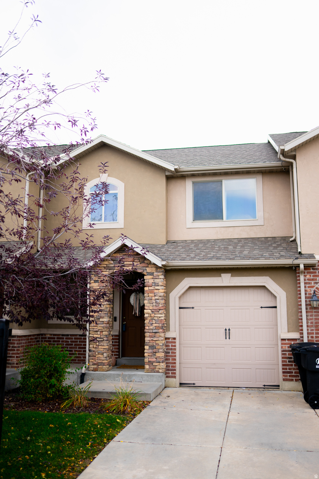 STONEY BROOK COTTAGE - Residential