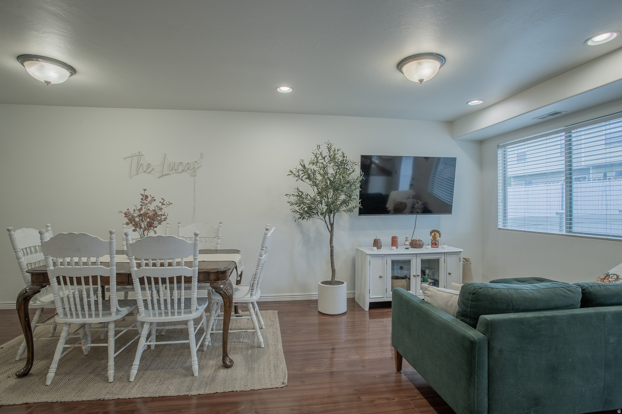 STONEY BROOK COTTAGE - Residential