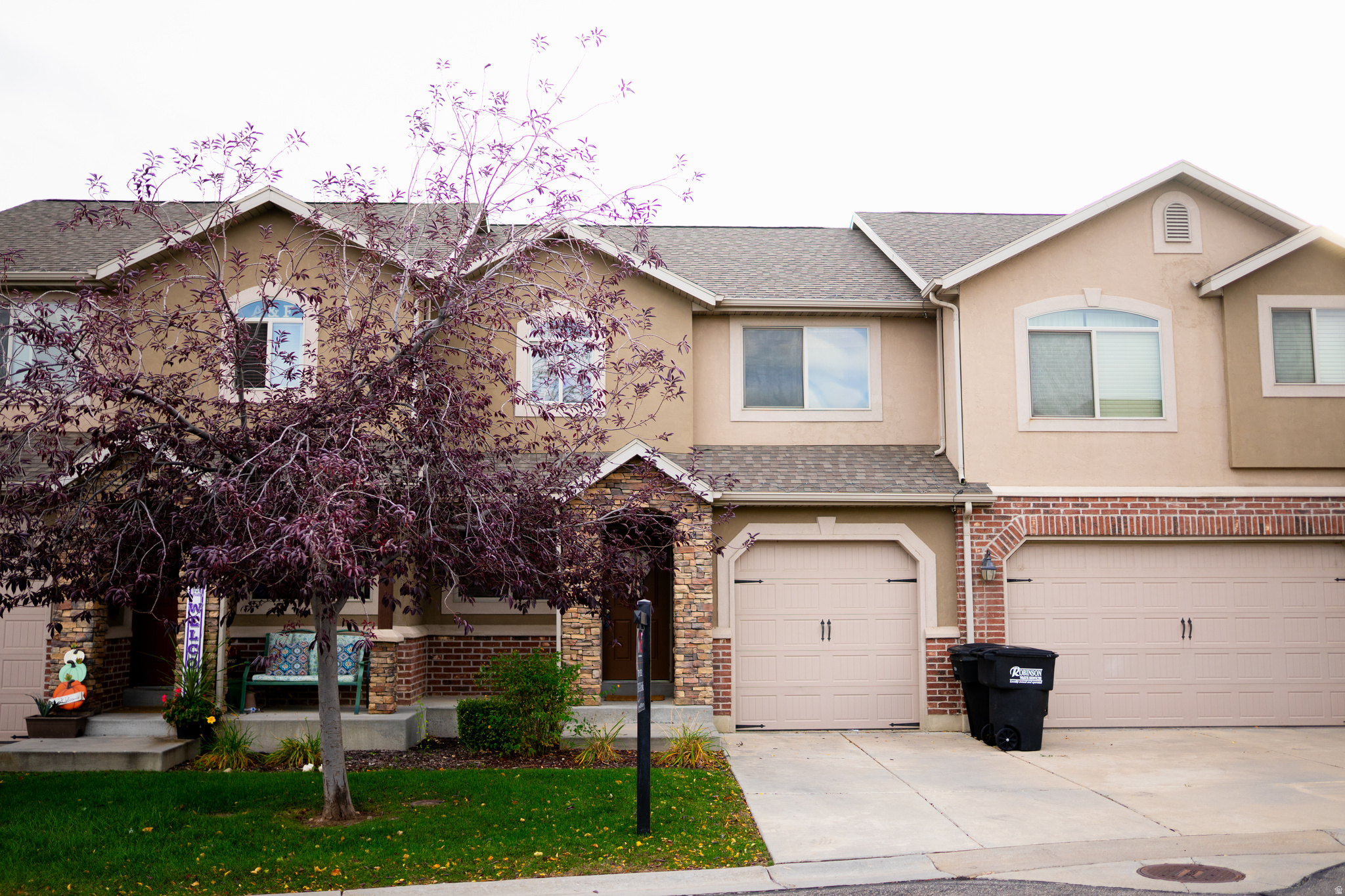 STONEY BROOK COTTAGE - Residential