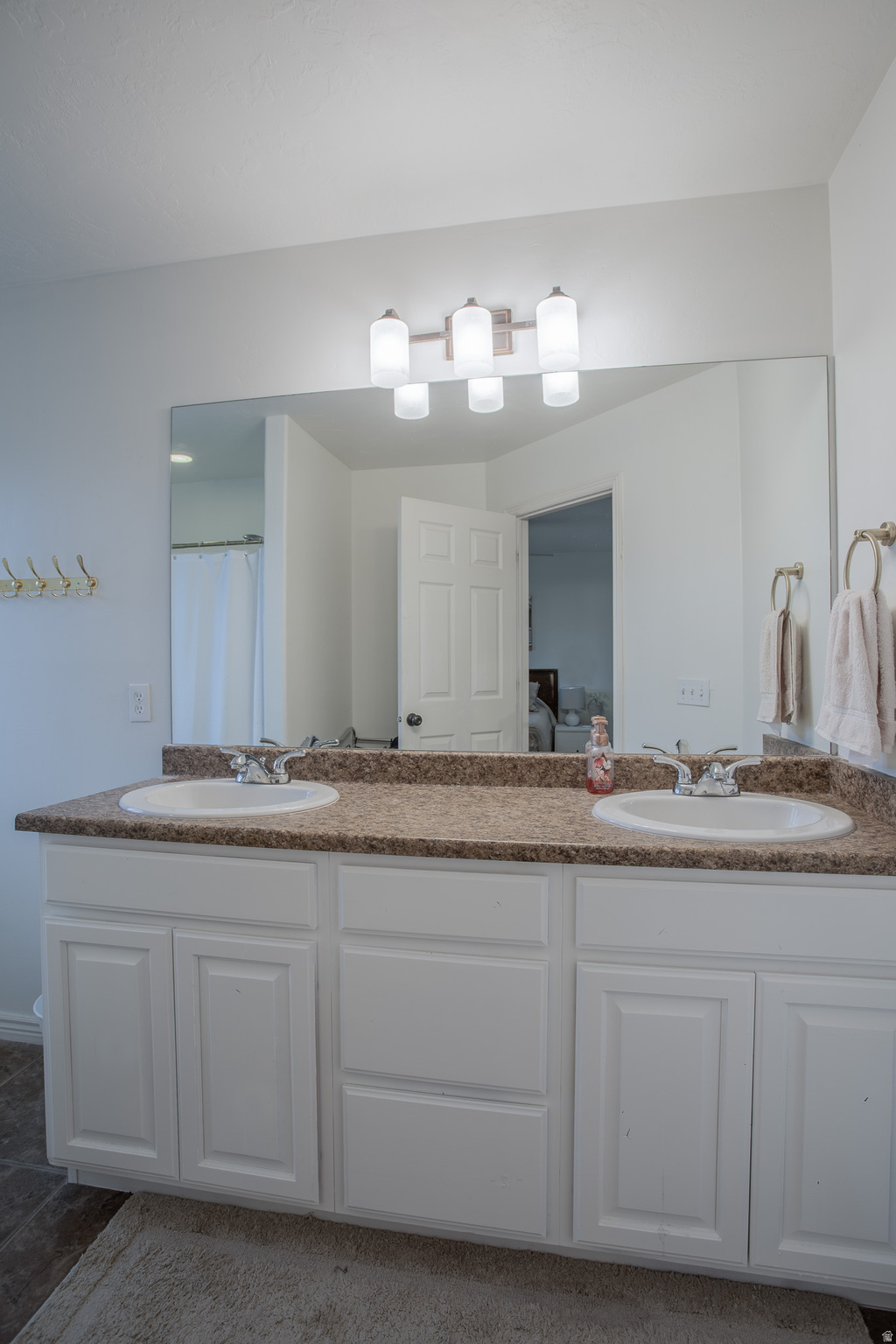 STONEY BROOK COTTAGE - Residential