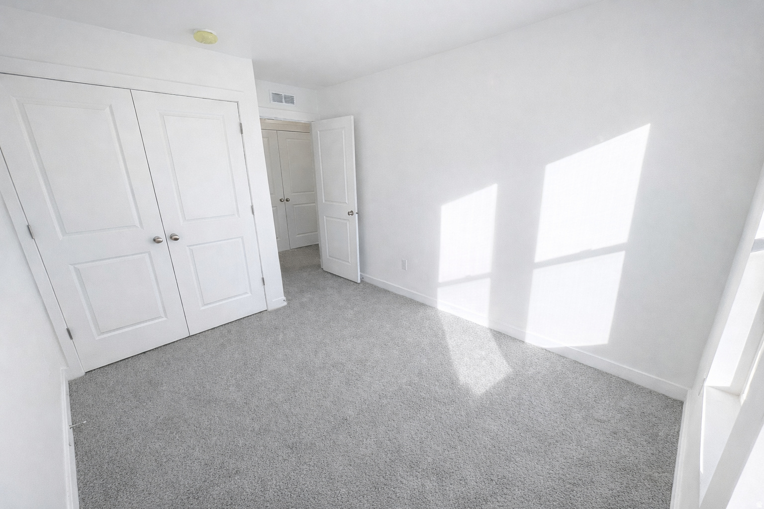 BEACON POINTE - Residential