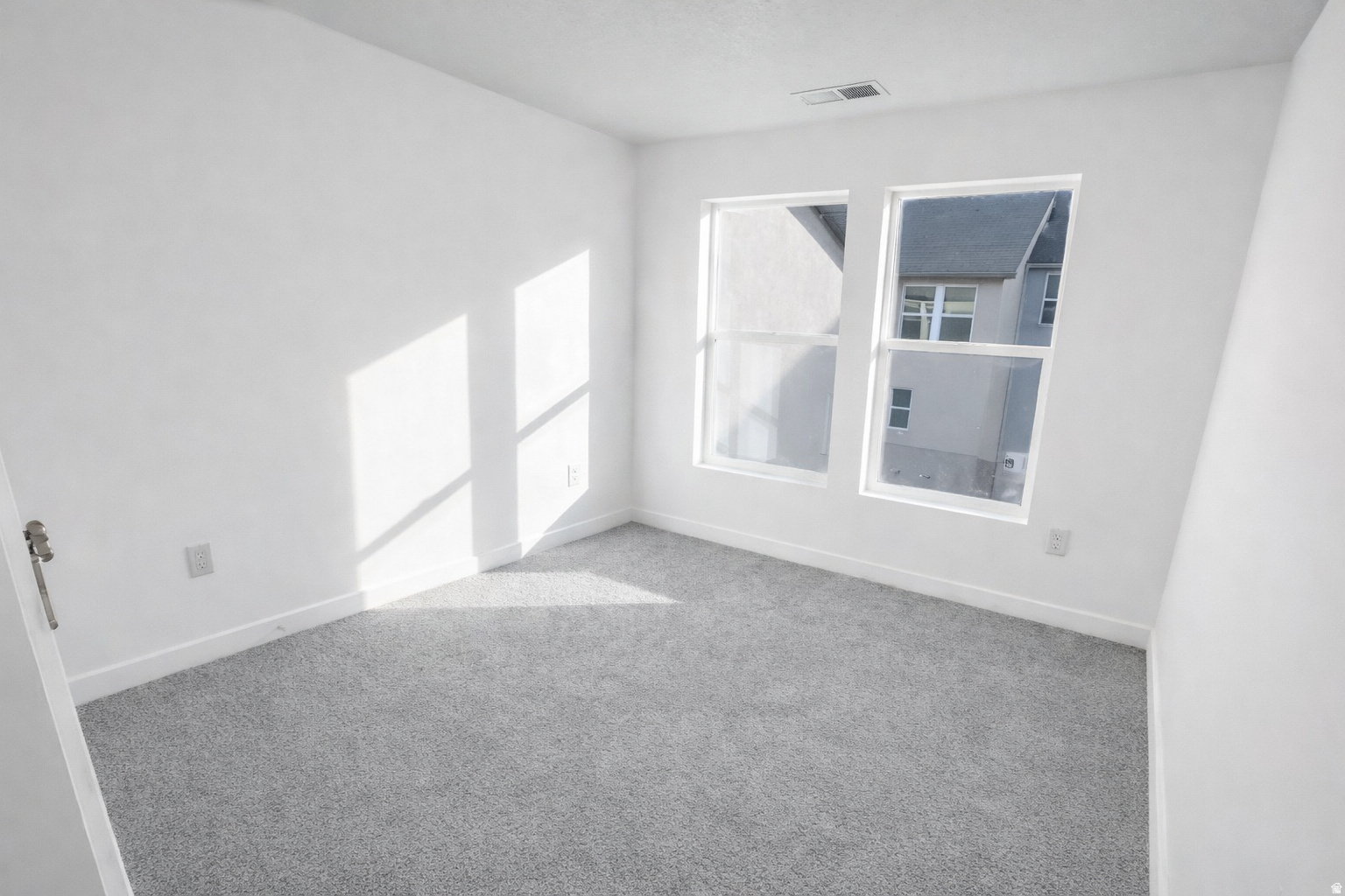 BEACON POINTE - Residential