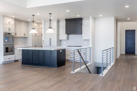 Tiny photo for 678 E SILVER HILL LOOP #93, Hideout, UT 84036 (MLS # 2109827)