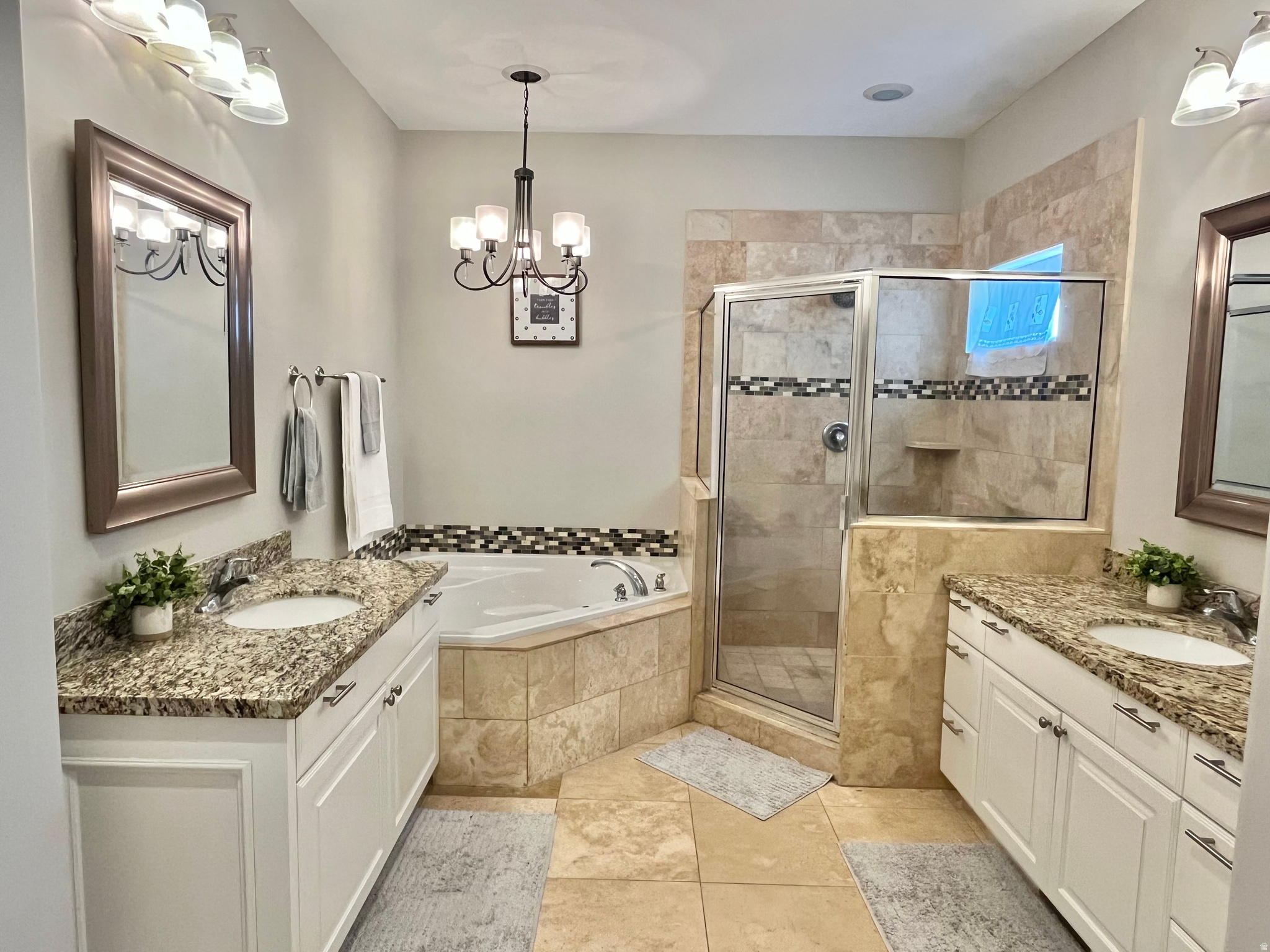 SKYLINE RIDGE - Residential