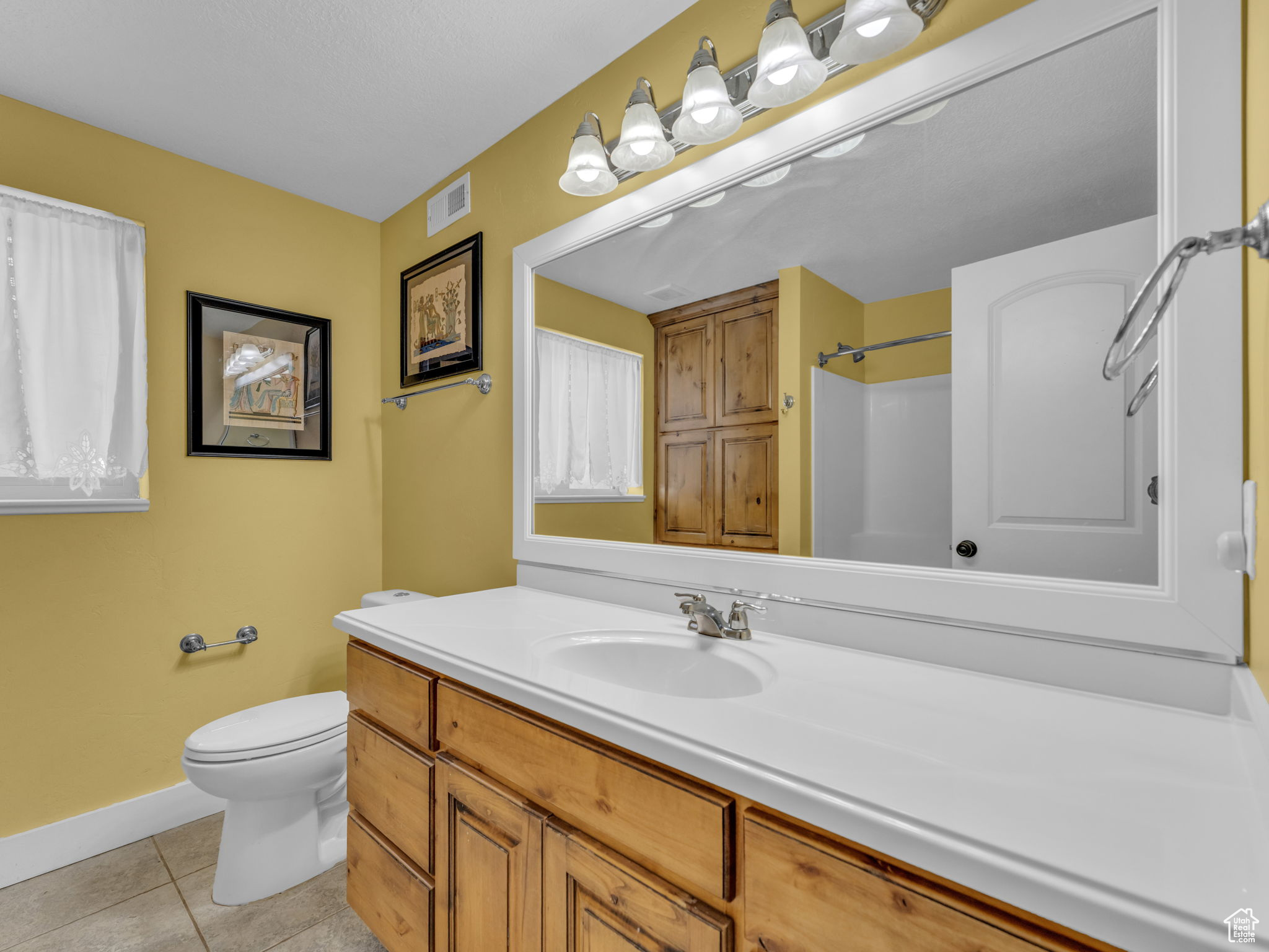 GREEN CANYON - Residential
