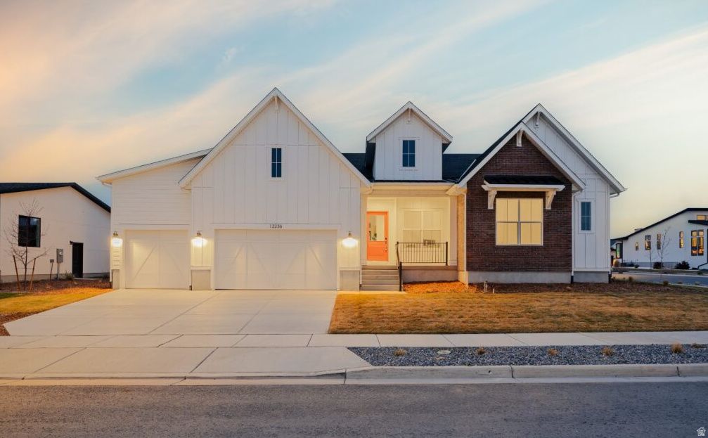DENALI ESTATES - Residential
