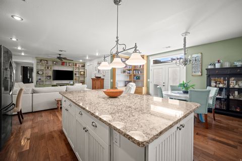 Tiny photo for 236 W 300 S, Hurricane, UT 84737 (MLS # 2158594)