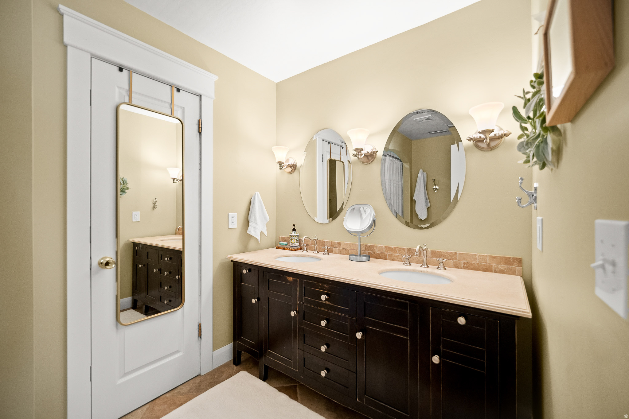 HURRICANE TOWNSITE SRVY - Residential