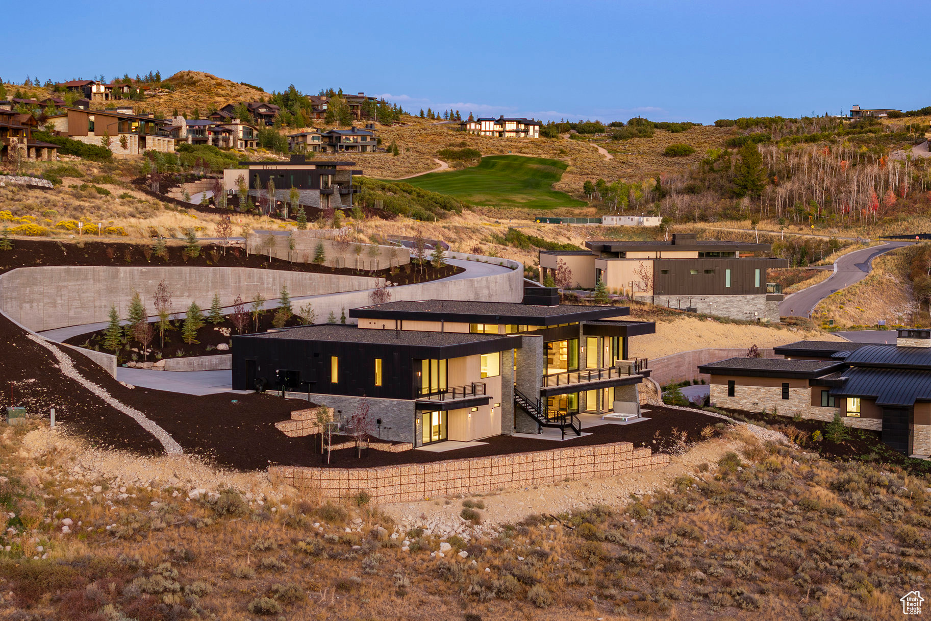 PINNACLE AT PROMONTORY - Residential