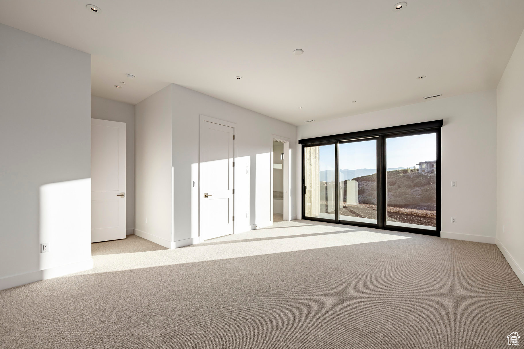 PINNACLE AT PROMONTORY - Residential