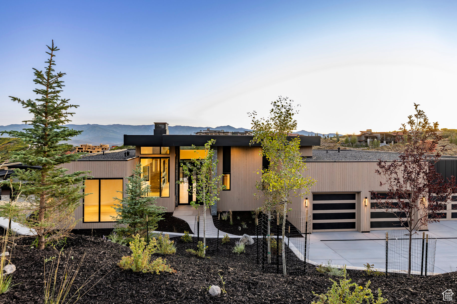 PINNACLE AT PROMONTORY - Residential