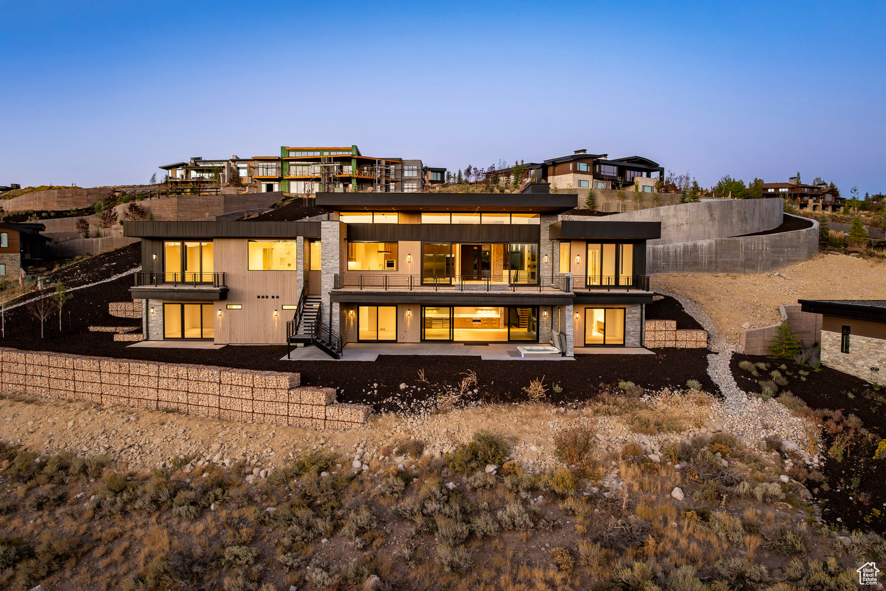 PINNACLE AT PROMONTORY - Residential
