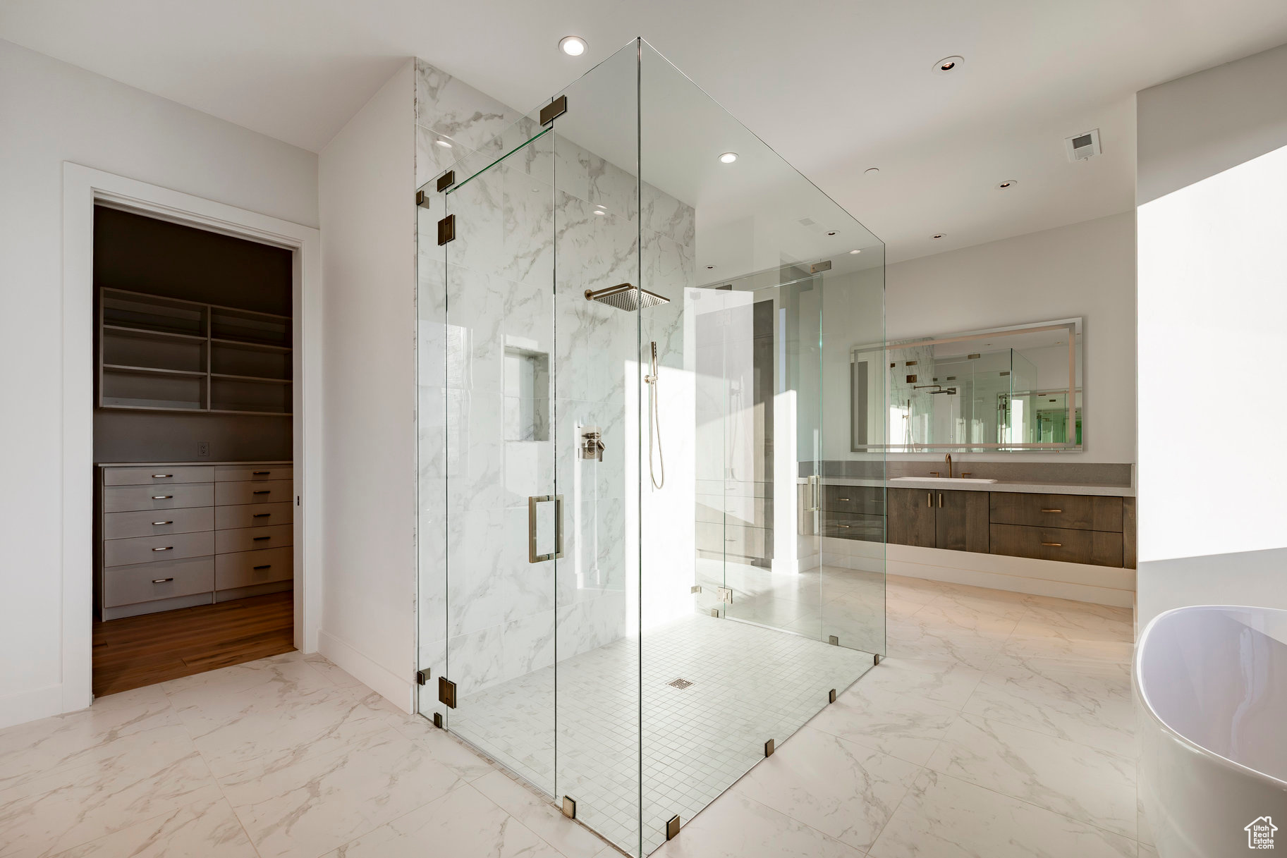 PINNACLE AT PROMONTORY - Residential