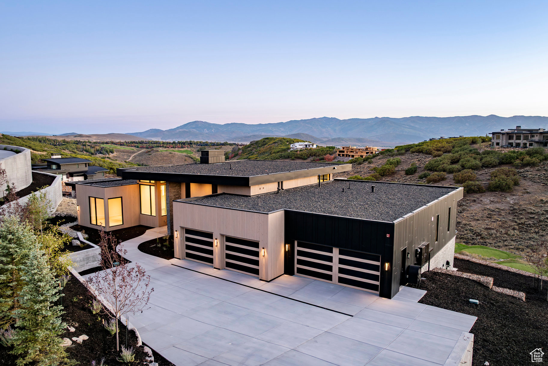 PINNACLE AT PROMONTORY - Residential