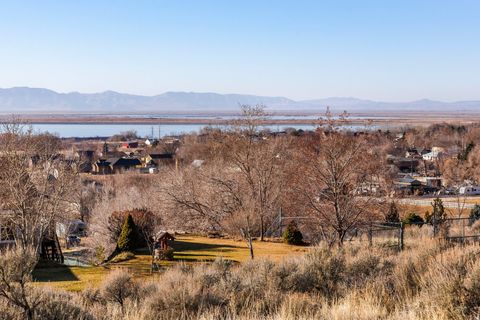 Tiny photo for 405 S 200 E #4, Willard, UT 84340 (MLS # 2135755)