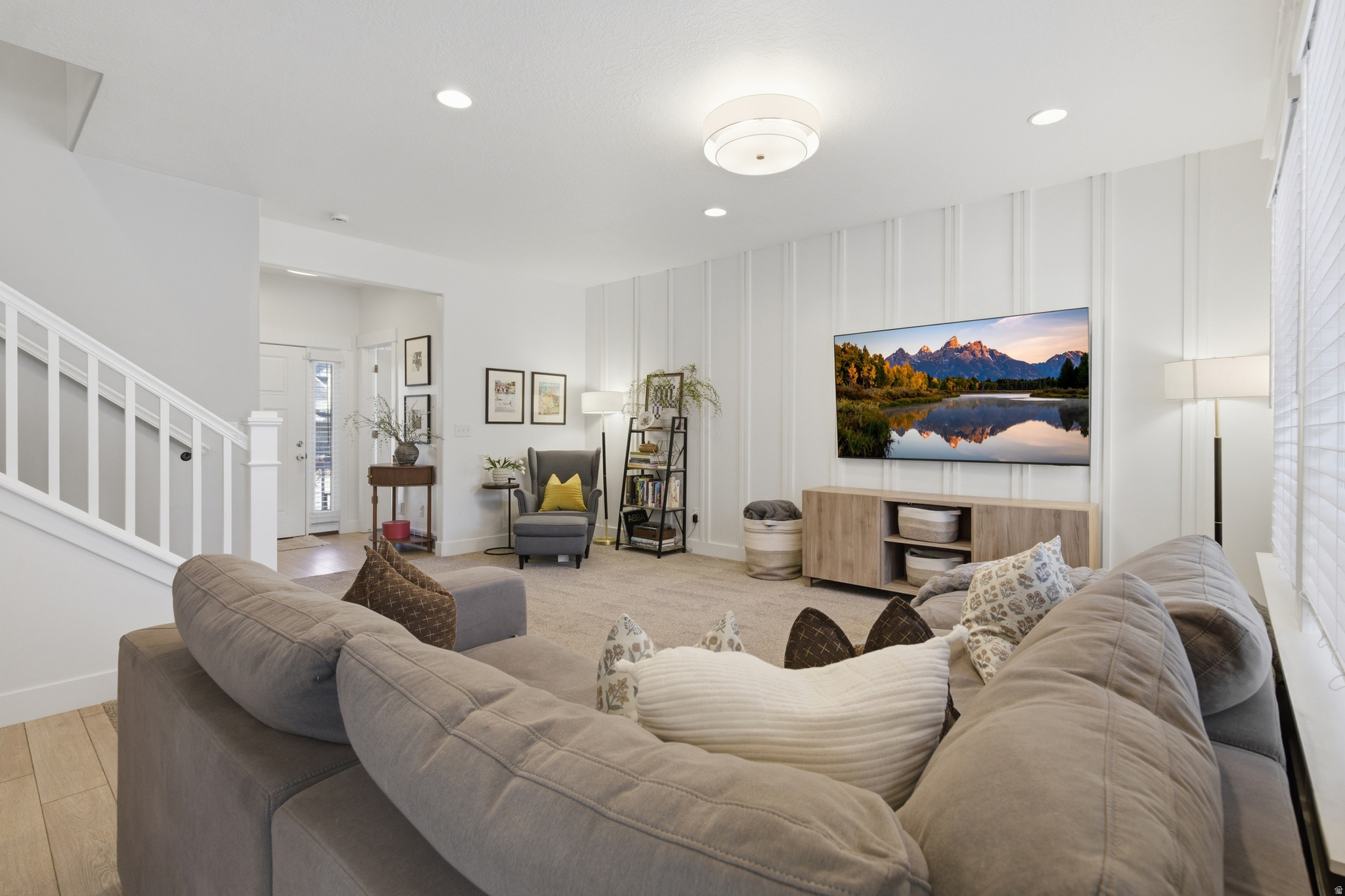 MOUNTAIN HEIGHTS AT ROSECREST - Residential