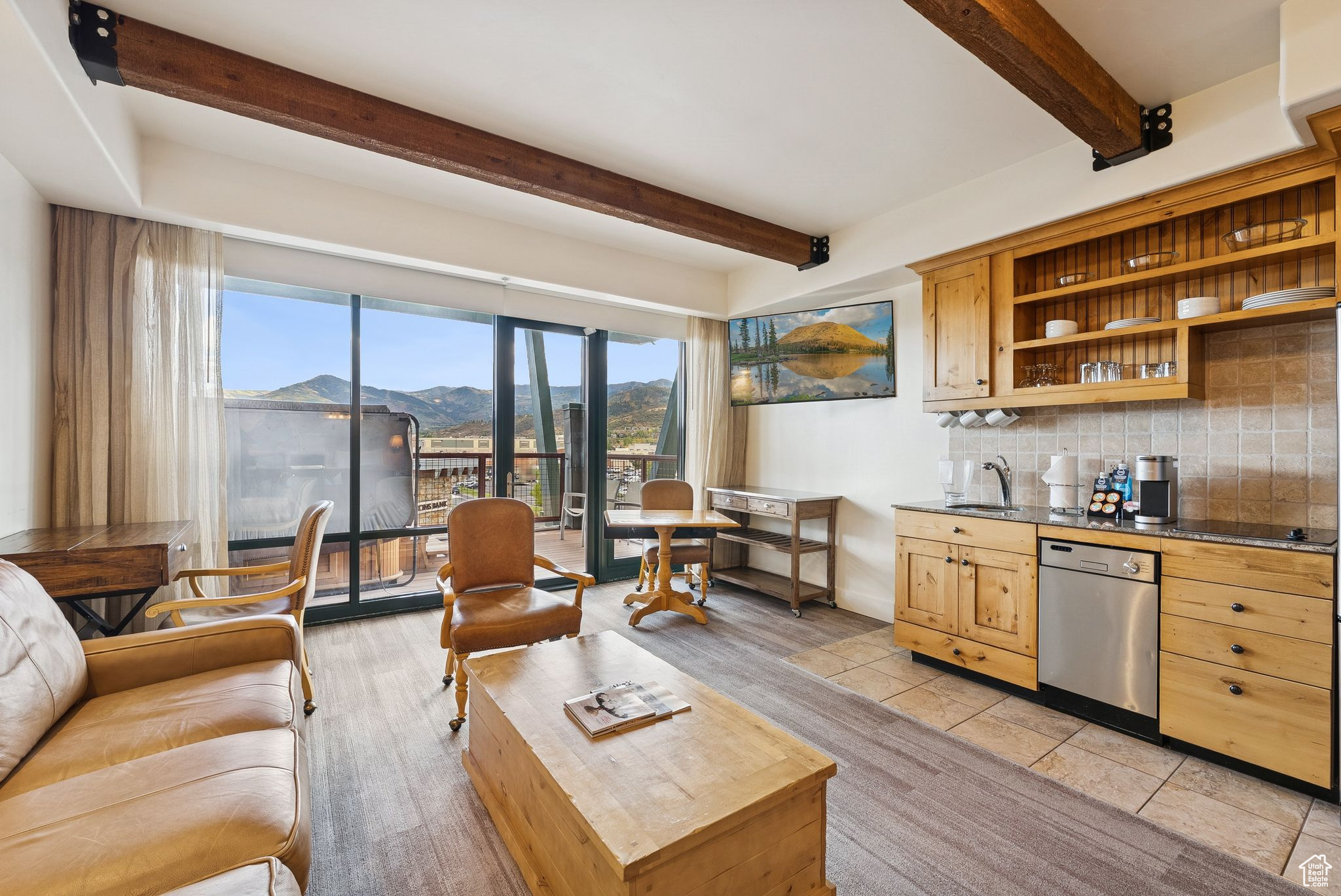 NEWPARK CODOMINIUMS - Residential