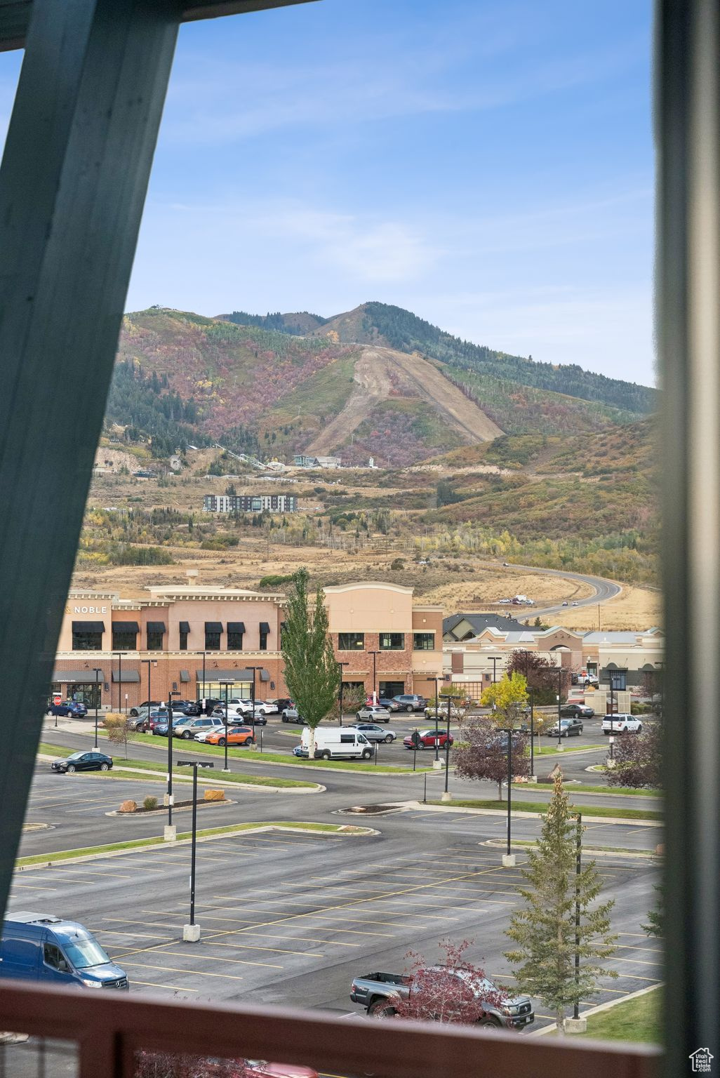 NEWPARK CODOMINIUMS - Residential