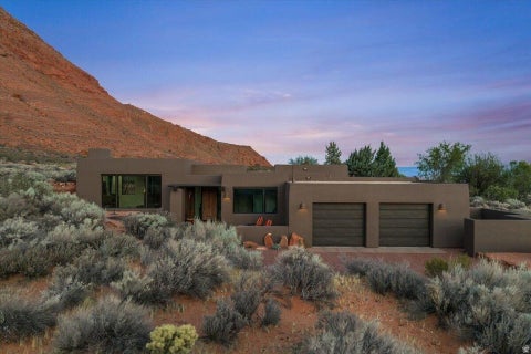 Tiny photo for 423 W TAMAN CT, Ivins, UT 84738 (MLS # 2169768)