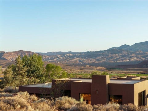 Tiny photo for 423 W TAMAN CT, Ivins, UT 84738 (MLS # 2169768)