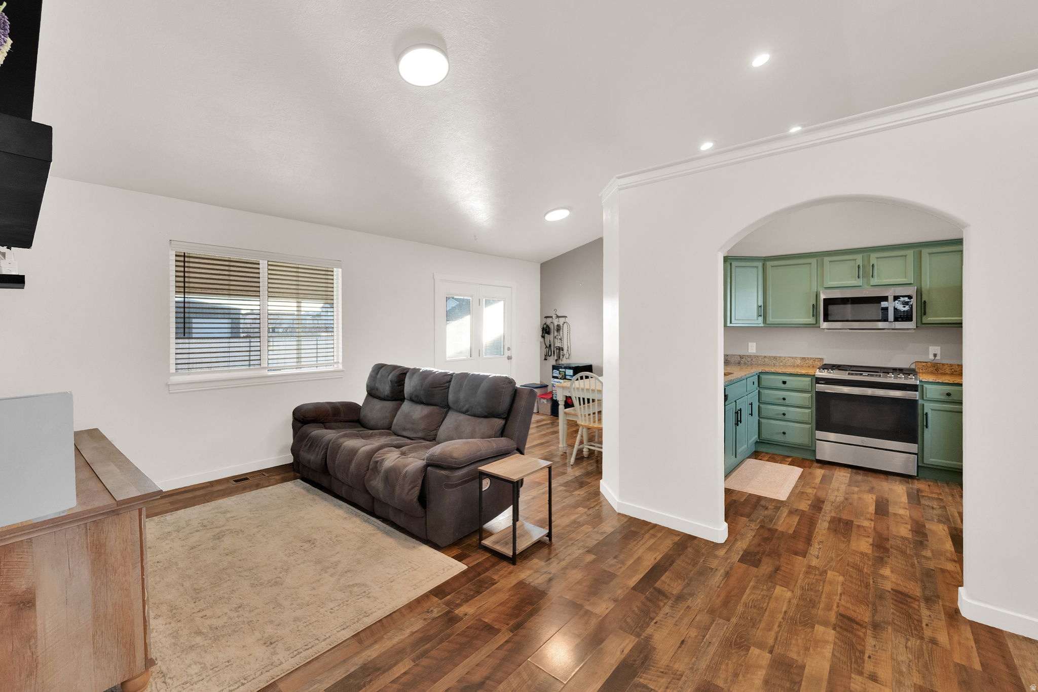 MEADOW CREEK VILLAGE - Residential