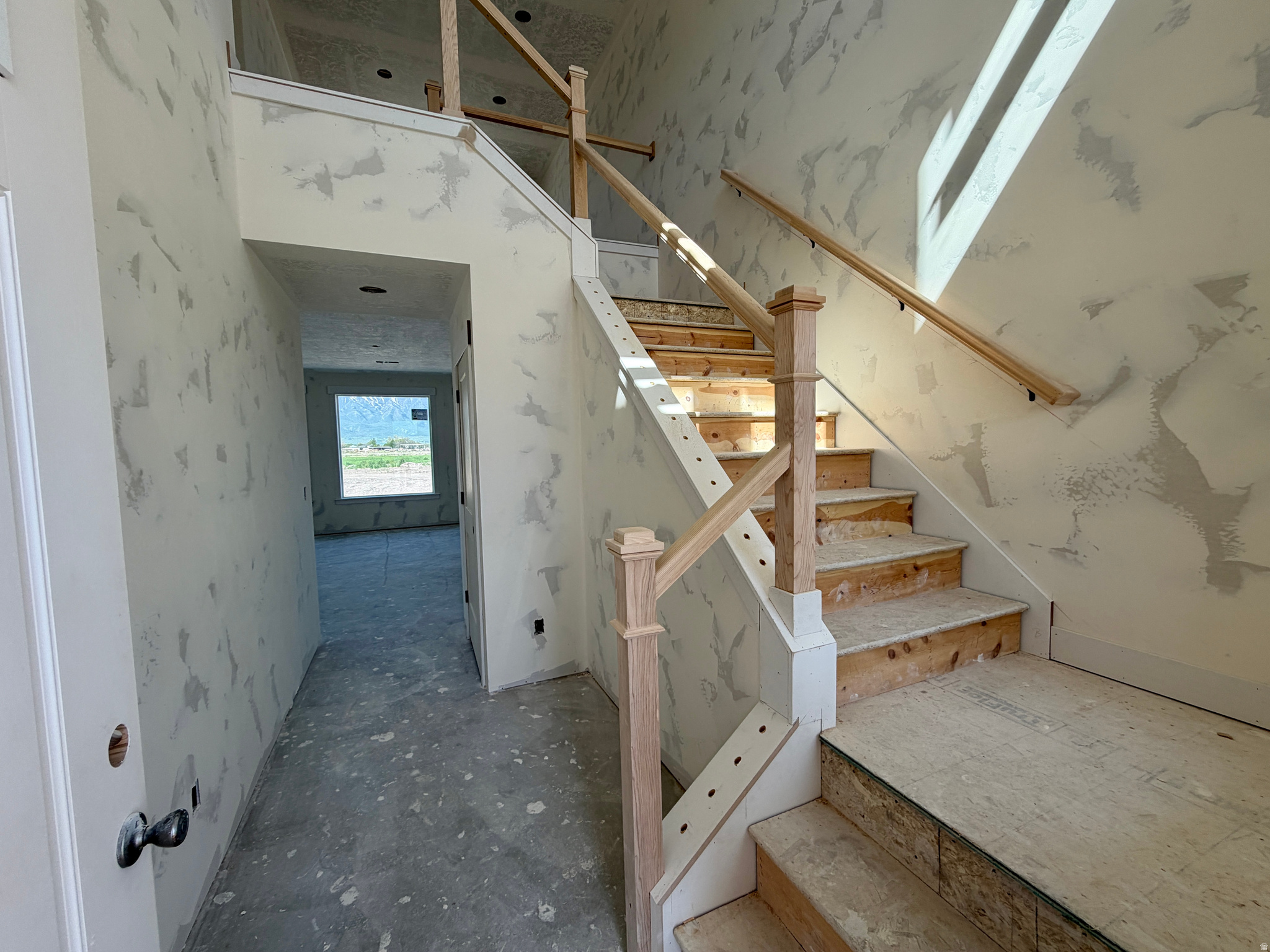 HERITAGE PARKWAY - Residential