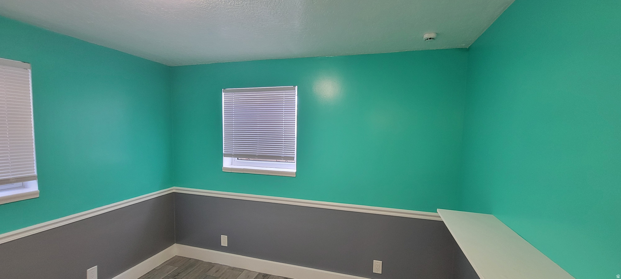 COUNTRY ESTA - Residential