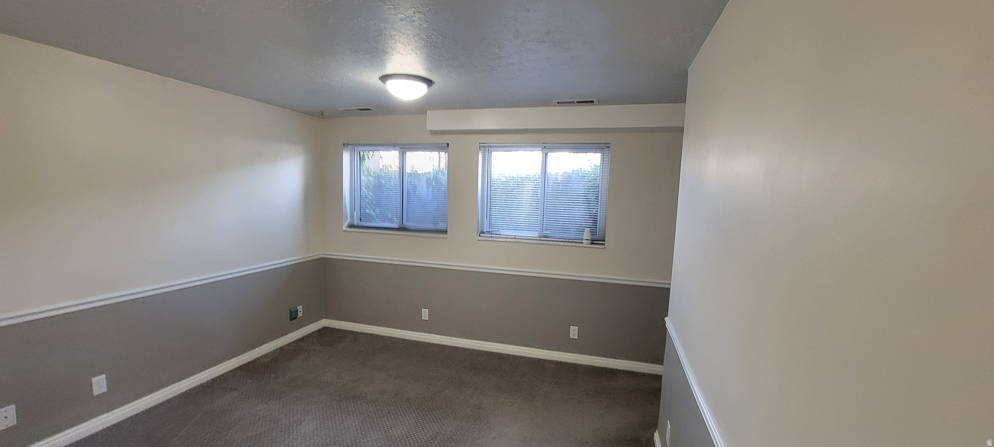 COUNTRY ESTA - Residential