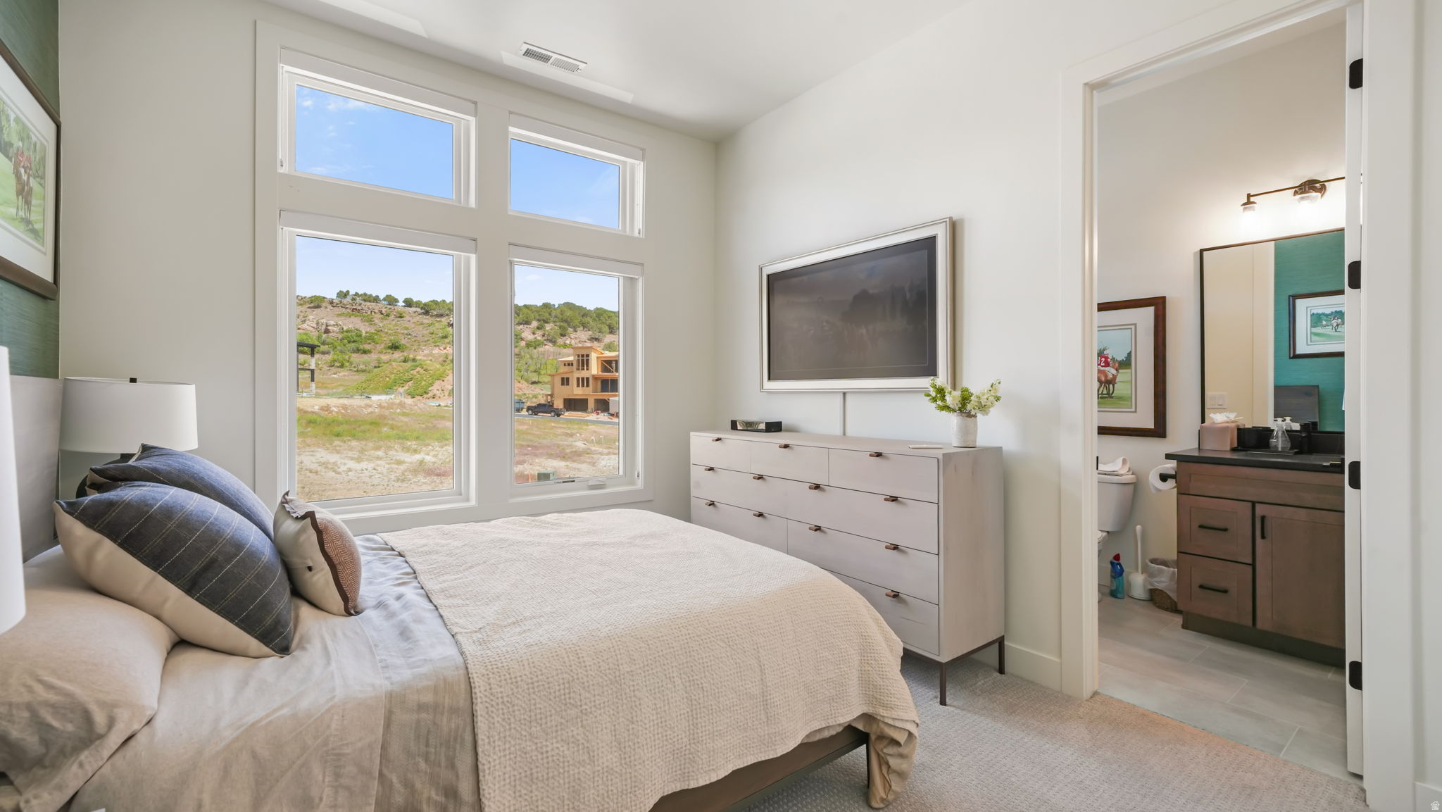 RED LEDGES - Residential
