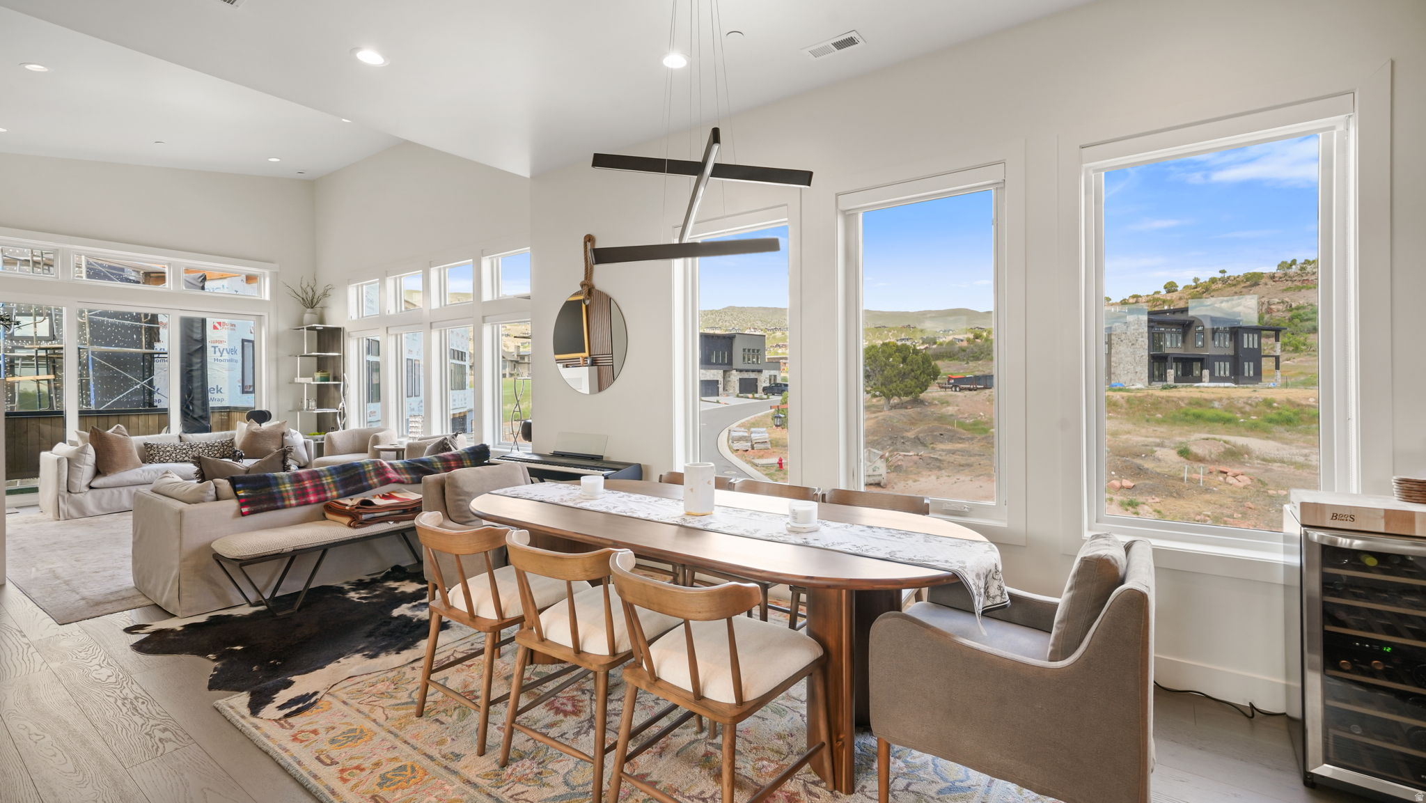RED LEDGES - Residential