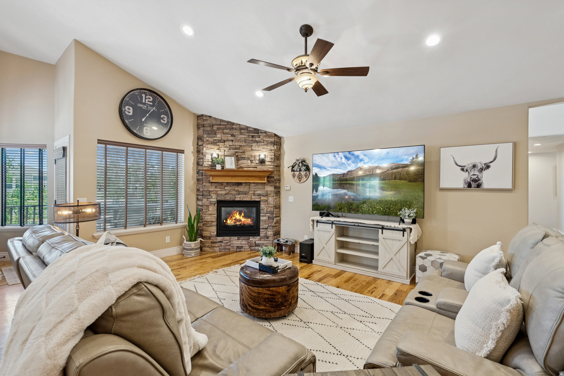 WILD WILLOW - Residential