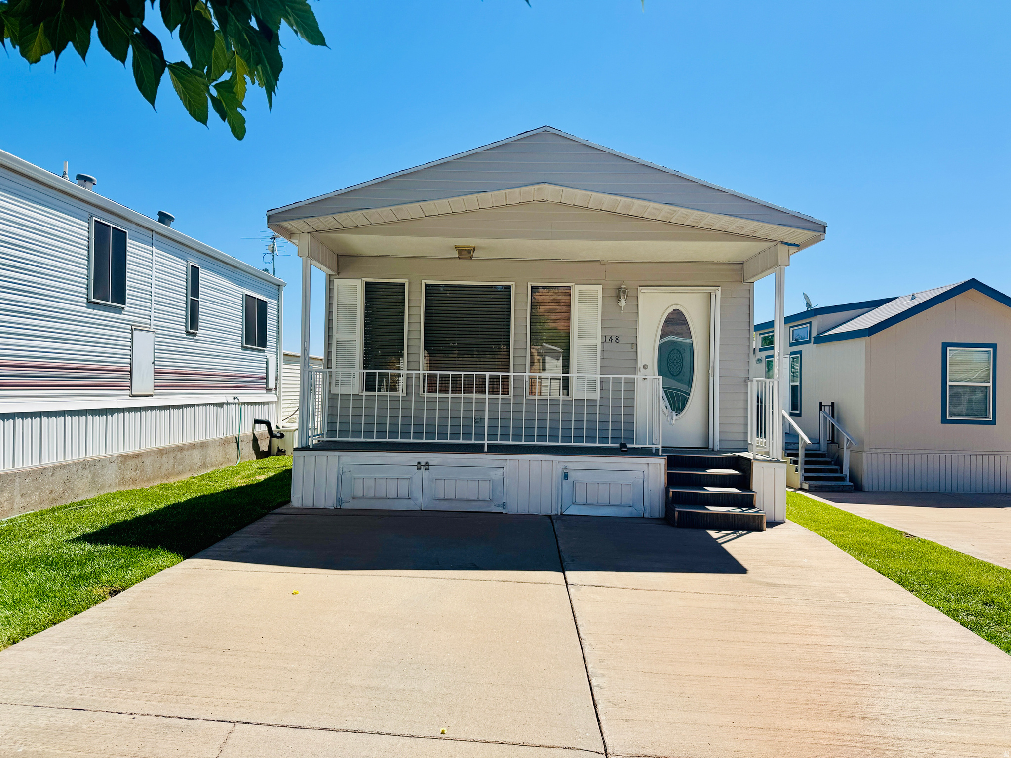 CANYON BREEZE RV RESORT - Residential
