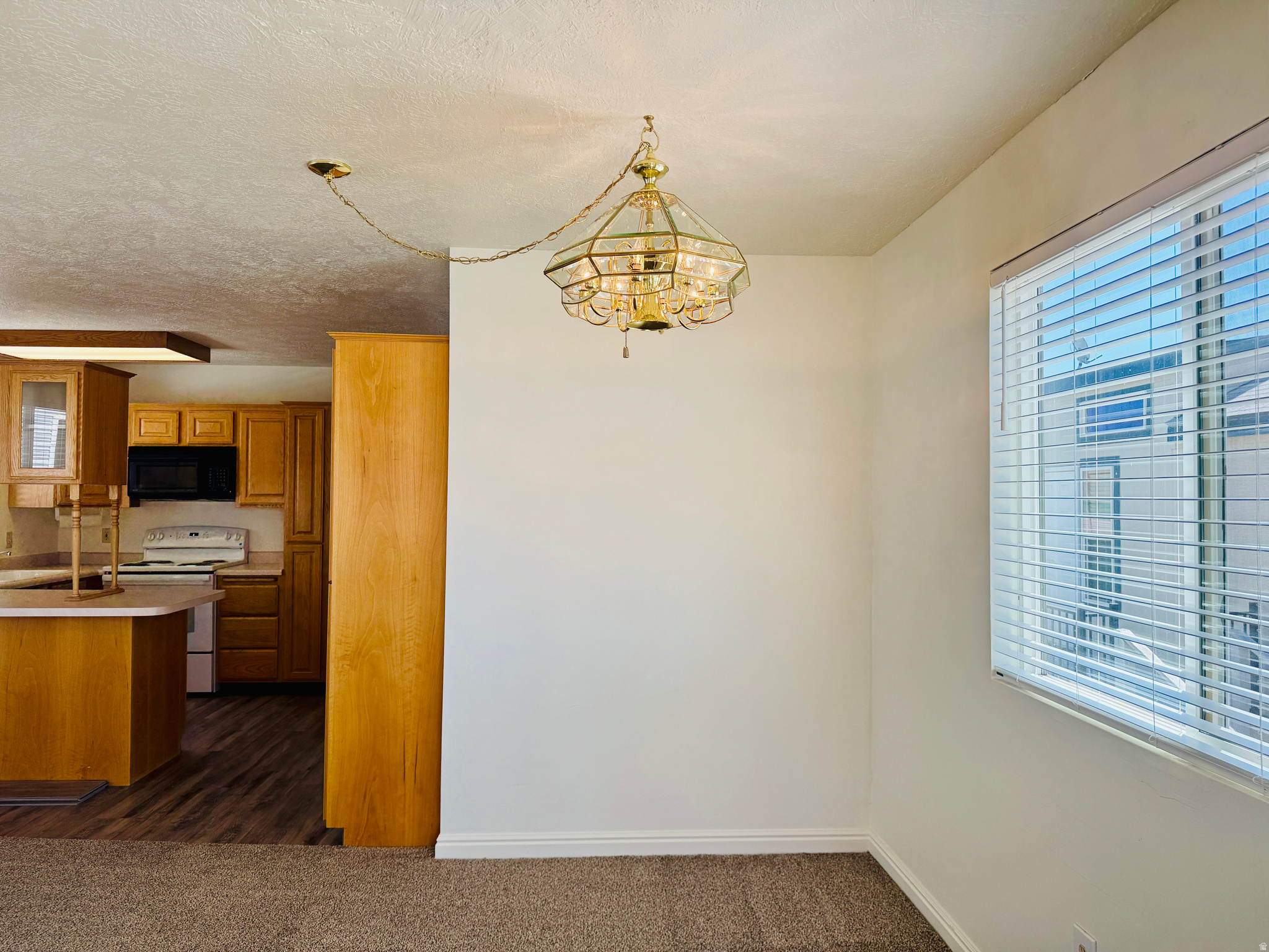 CANYON BREEZE RV RESORT - Residential