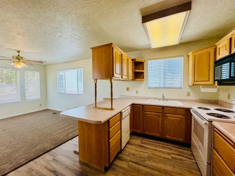 Tiny photo for 1150 W RED HILLS PKWY #148, Washington, UT 84780 (MLS # 2158264)