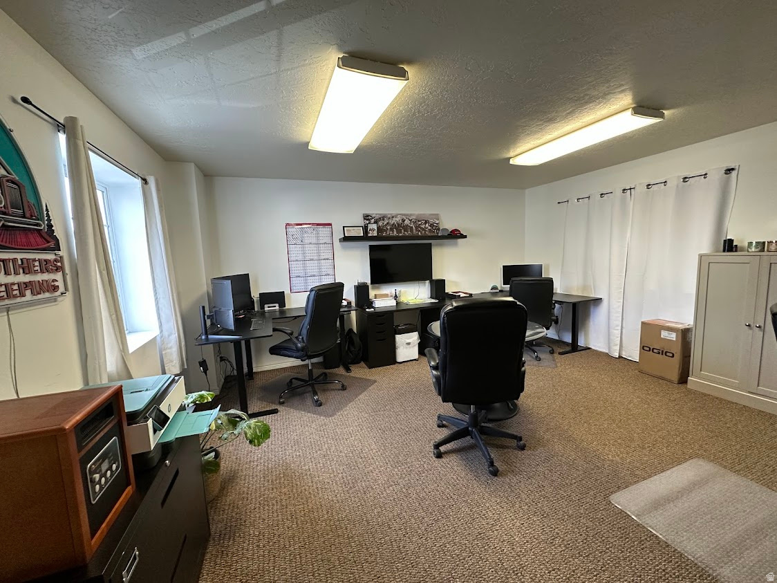 UNIT 2, P G BUSINESS PARK II SUBDV. - Commercial Sale