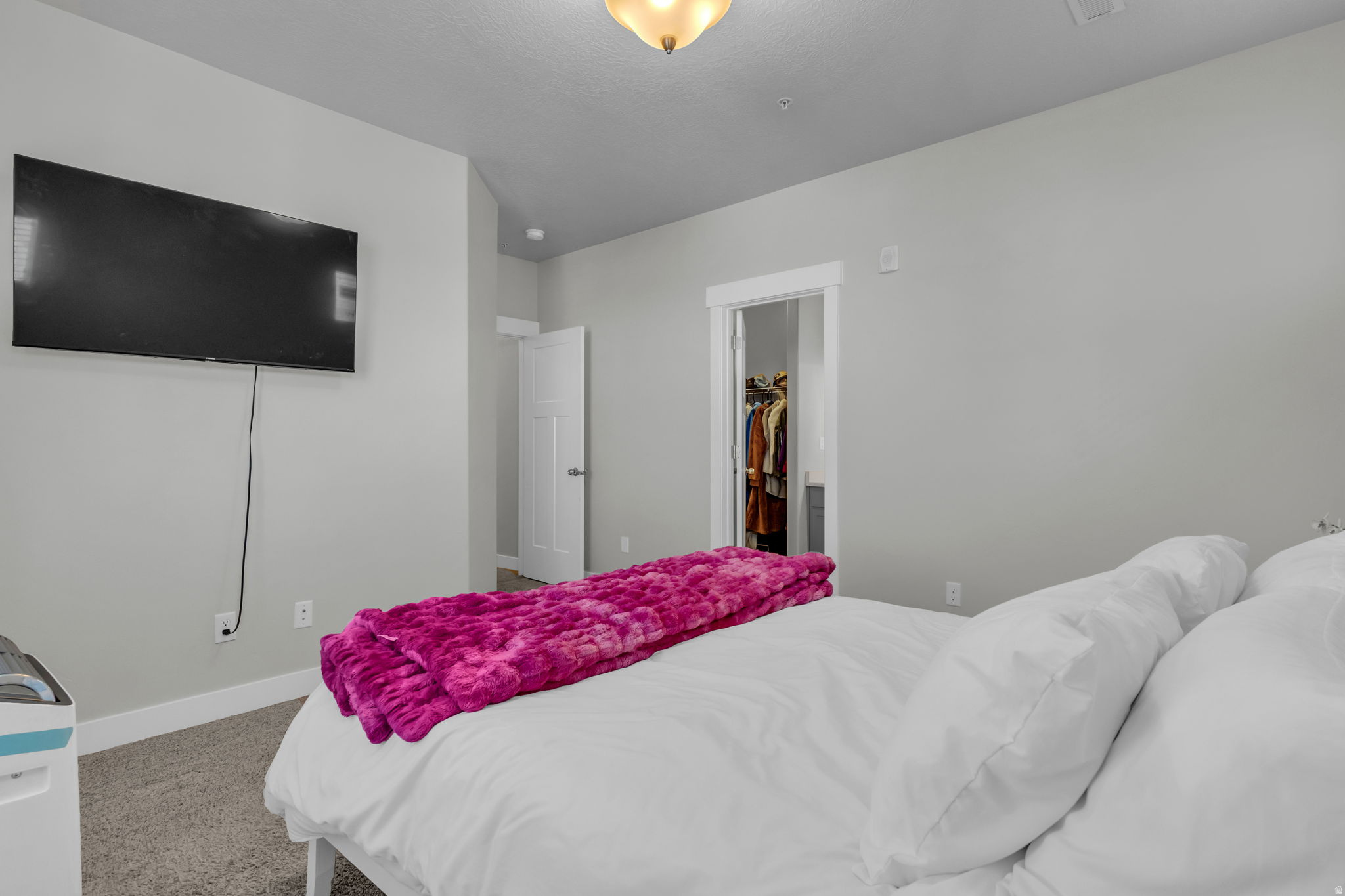 EAGLE VIEW - Residential