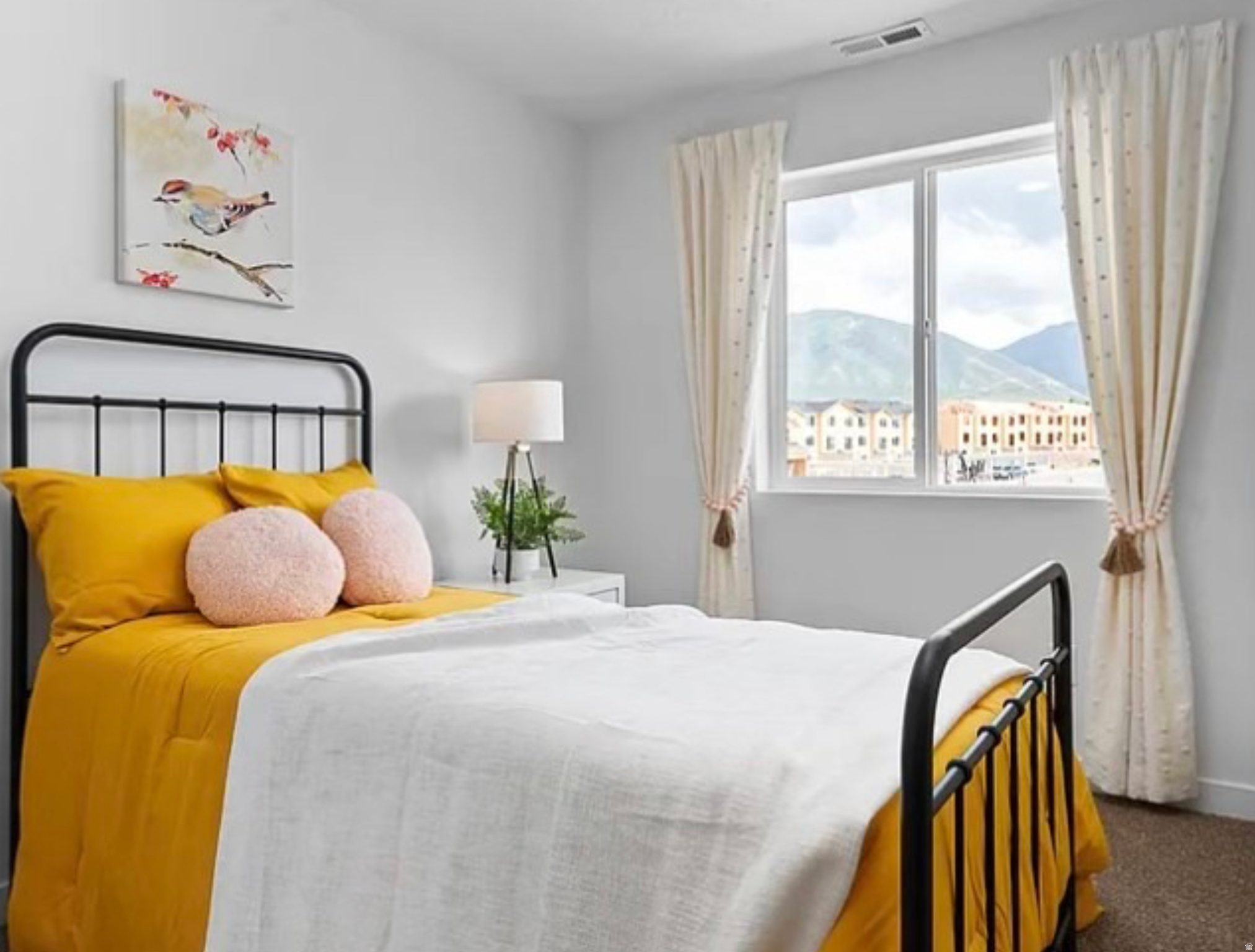 WESTERN ACRES - Residential Lease