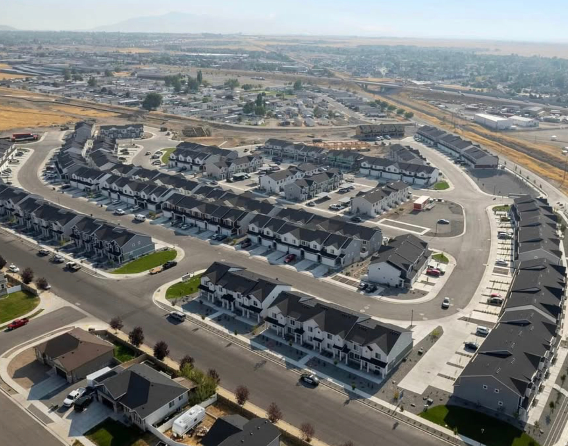 WESTERN ACRES - Residential Lease