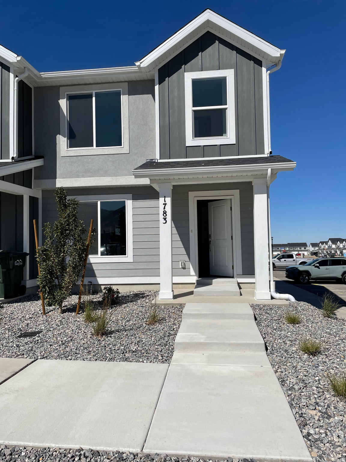 WESTERN ACRES - Residential Lease