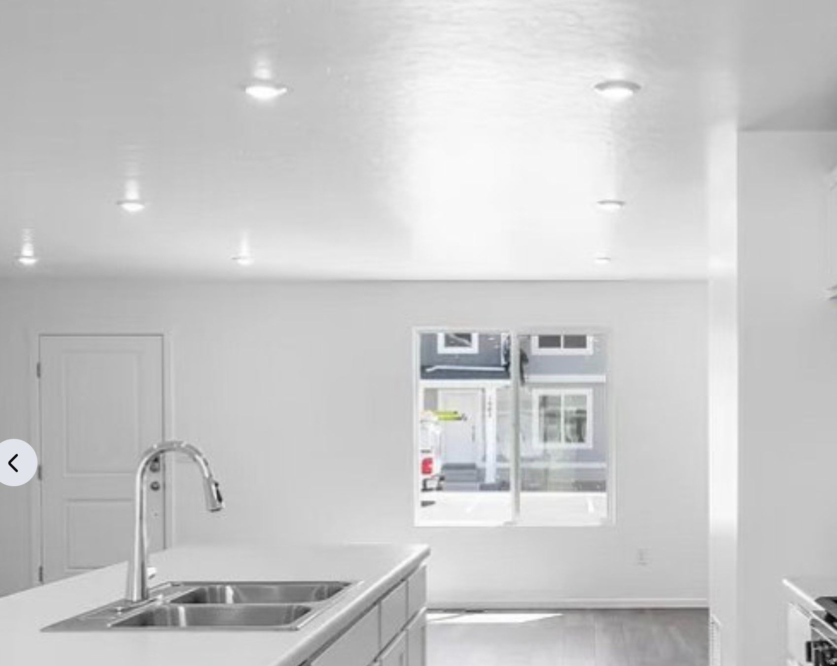 WESTERN ACRES - Residential Lease