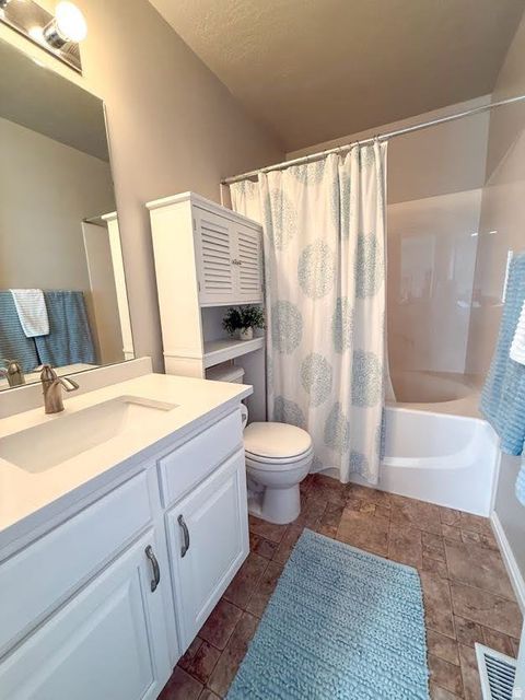 Tiny photo for 1552 E 1350 S #4, Provo, UT 84606 (MLS # 2151193)