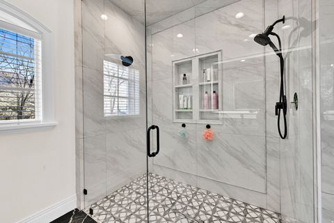 Tiny photo for 566 N BELLA VISTA DR E, Orem, UT 84097 (MLS # 2143965)