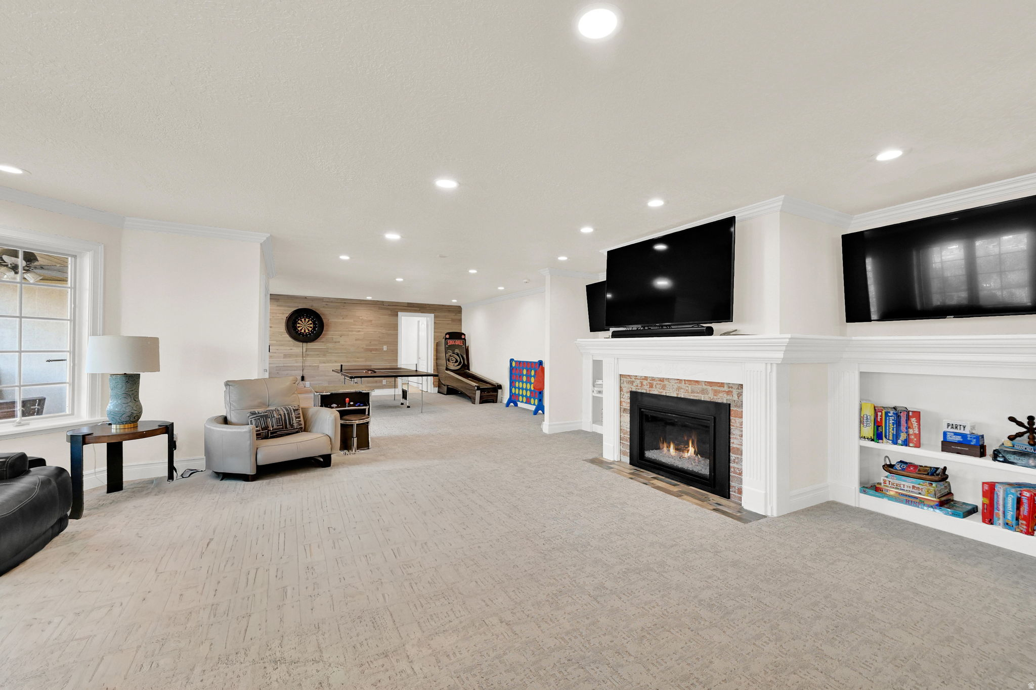 BELLA VISTA HEIGHTS - Residential