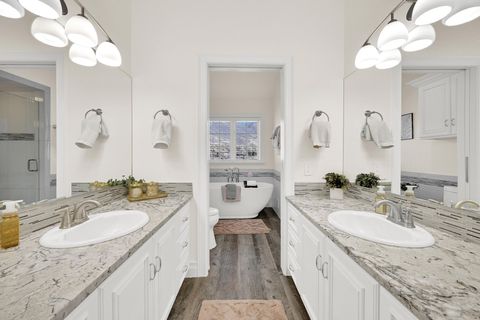 Tiny photo for 566 N BELLA VISTA DR E, Orem, UT 84097 (MLS # 2143965)