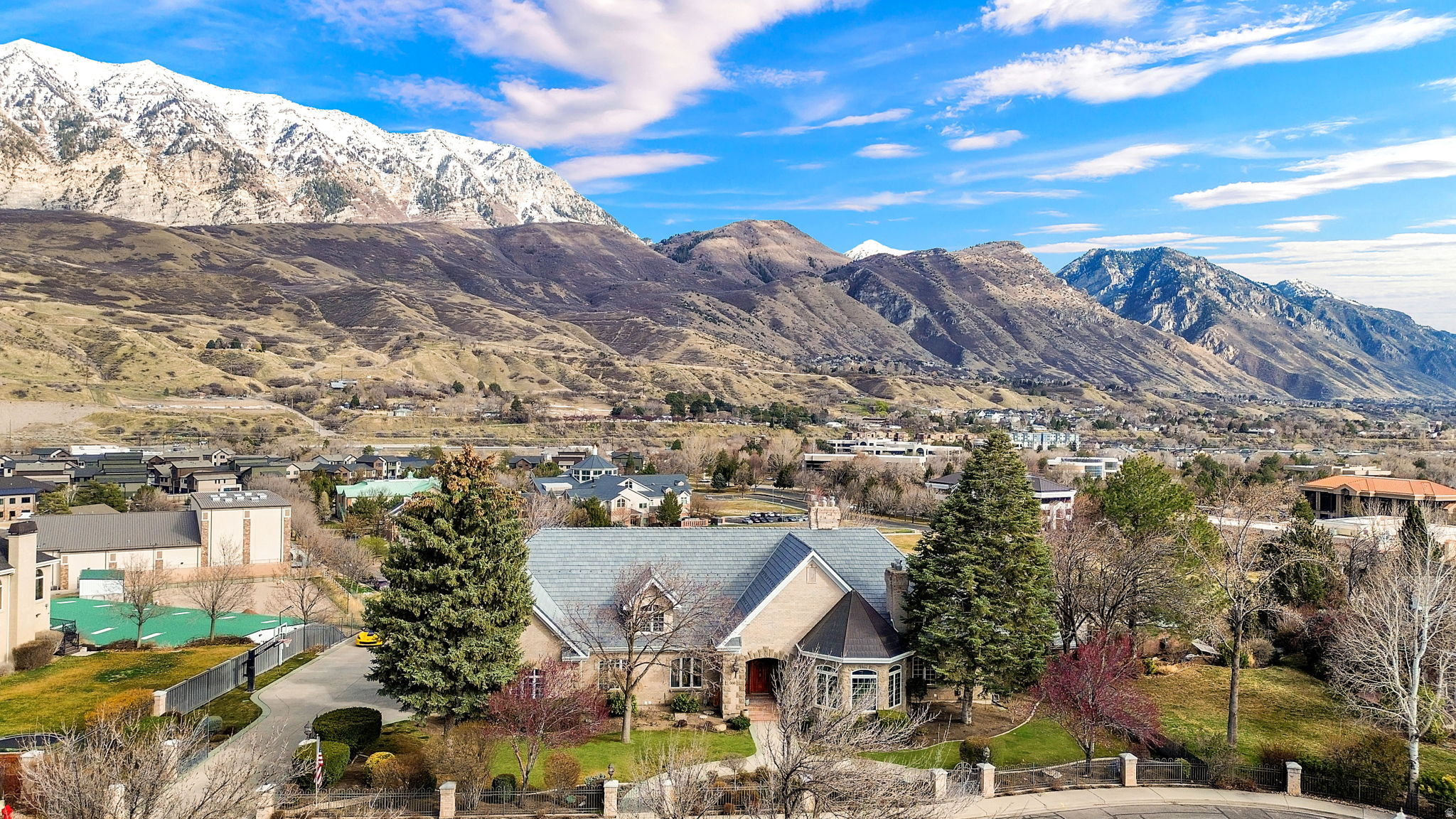 BELLA VISTA HEIGHTS - Residential