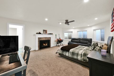 Tiny photo for 566 N BELLA VISTA DR E, Orem, UT 84097 (MLS # 2143965)