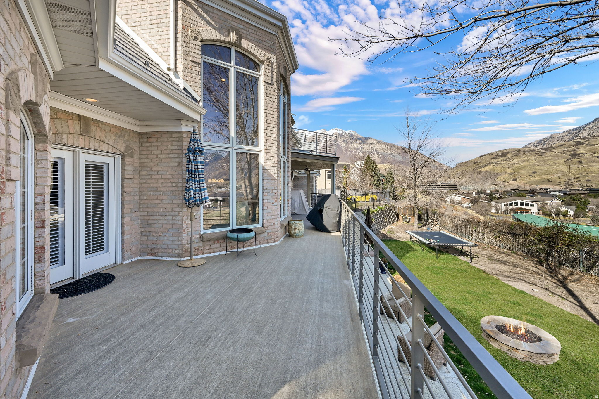 BELLA VISTA HEIGHTS - Residential